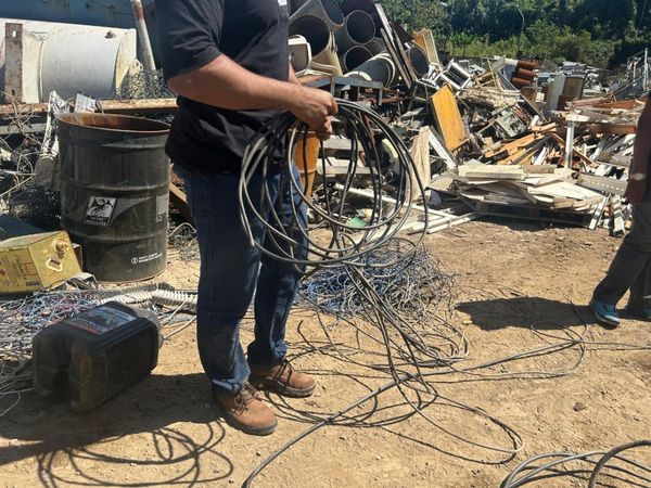 A opera&ccedil;&atilde;o integra for&ccedil;a-tarefa contra furto e venda ilegal de cabos em v&aacute;rios bairros de Salvador. Foto: Ascom/PCBA