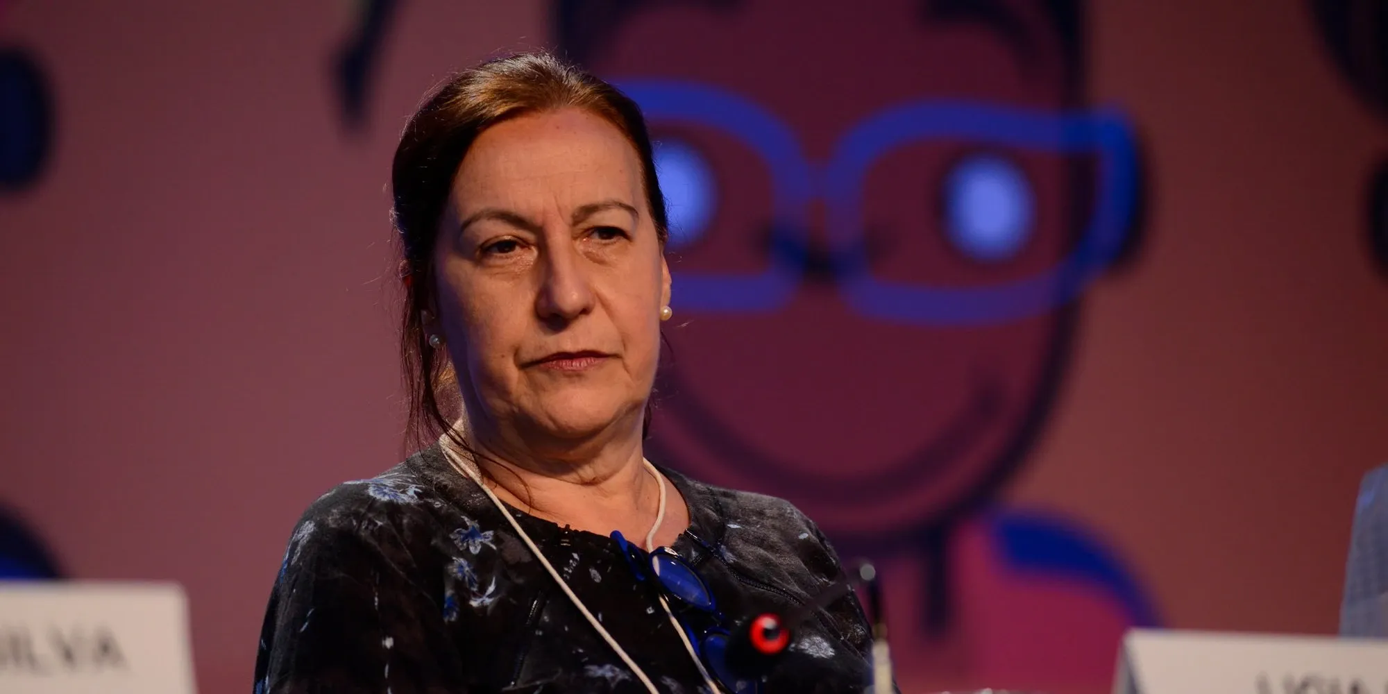 Entidades publicam apoio à médica Ligia Bahia, processada pelo CFM