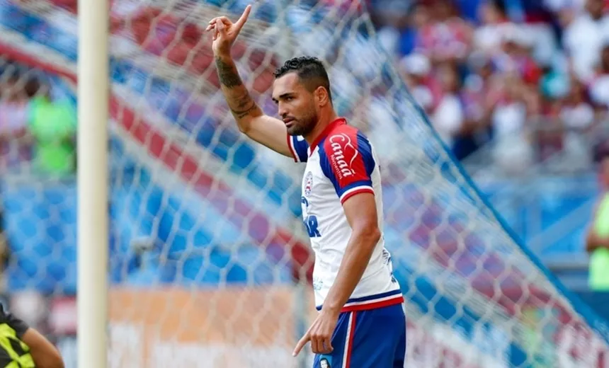 Com gol de Gilberto, Bahia vence o Atlético-MG no Independência