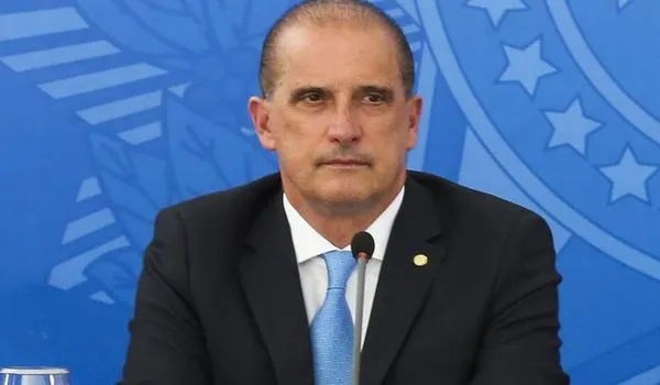 Governo divulga prazo máximo para publicar novo calendário de pagamento do auxílio emergencial 