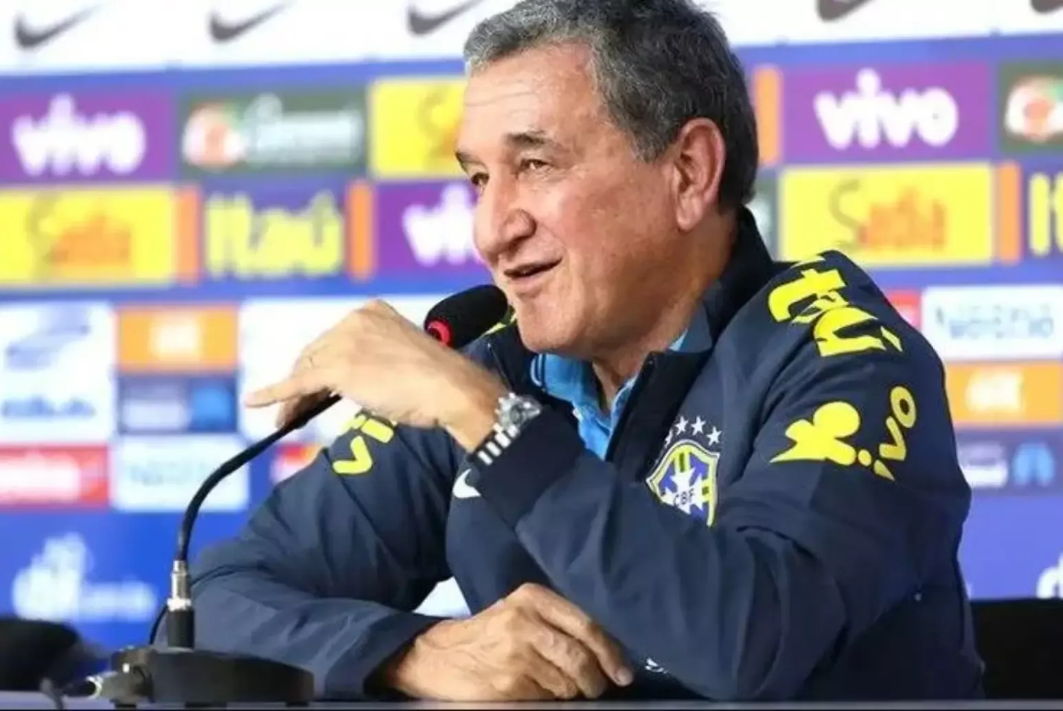Parreira tem piora clínica e passará por cirurgia