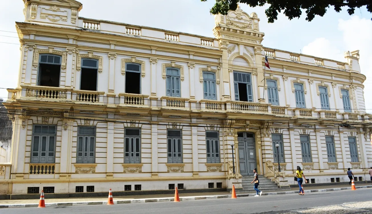 Prefeitura de Feira de Santana é alvo de nova investigação do MP-BA na área da saúde. Apuração envolve serviços prestados em unidade municipal
