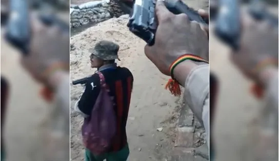Em vídeo, bandidos provocam rivais com armas em Santo Amaro e até ironizam nome de facção; "brota, BDC*" 