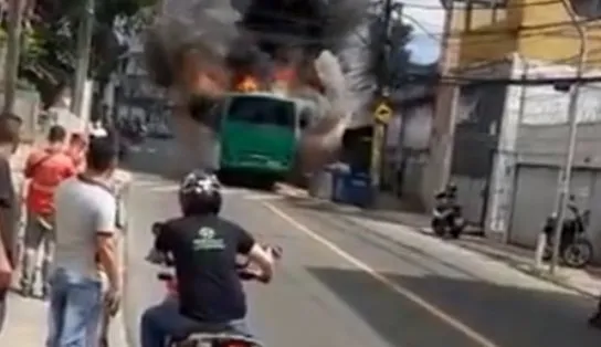 Moradores do IAPI voltam a ter ônibus no bairro após circulação ser suspensa por conta de incêndio criminoso em coletivo