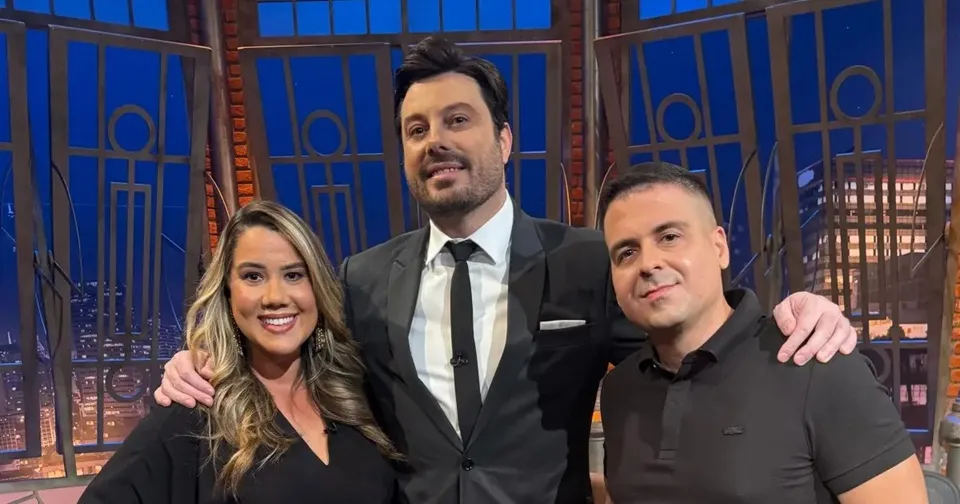 01 da Bahia:  Marcelo Castro é o convidado do "The Noite" desta terça-feira