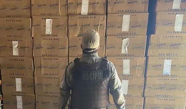 Carga com 380 caixas de cigarros contrabandeados é apreendida em LEM; material é avaliado em R$ 1 milhão