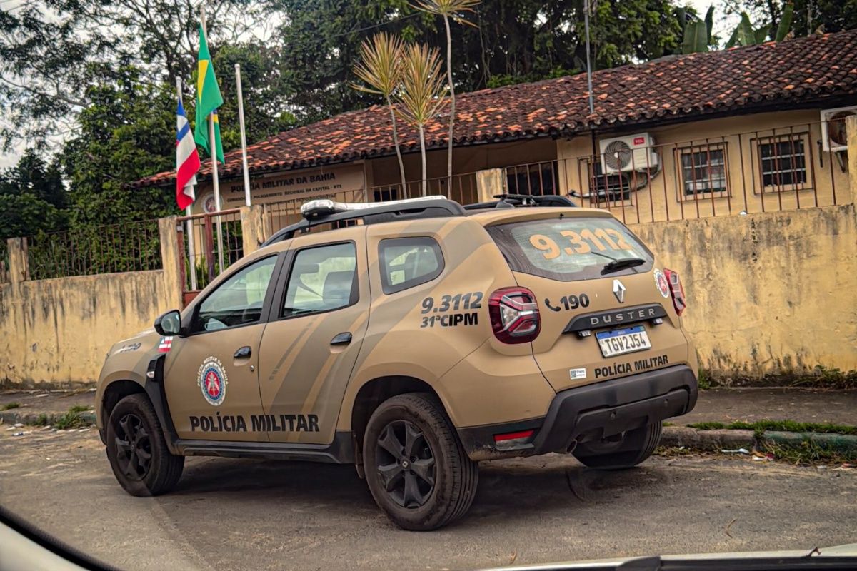 Policial militar &eacute; baleado durante troca de tiros em Val&eacute;ria. Foto: PMBA