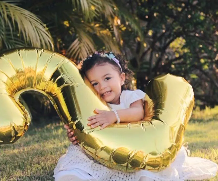Filha de Léo Santana e Lorena Improta, Liz comemora aniversário de 2 anos; veja imagens