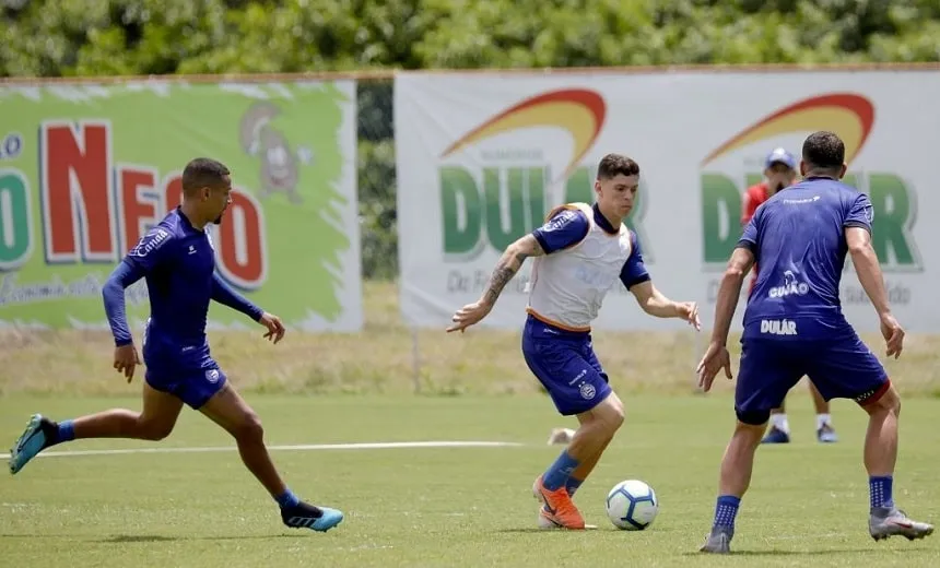 Série A: de olho no G-6, Bahia encara o Avaí nesta segunda-feira em Florianópolis