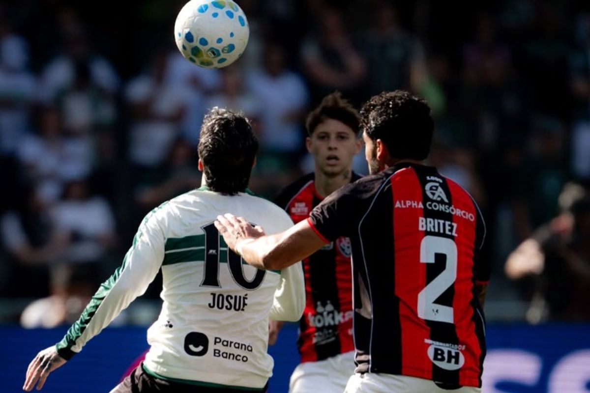 Vit&oacute;ria &eacute; derrotado para o coritiba, no Couto Pereira. Foto: Redes Sociais