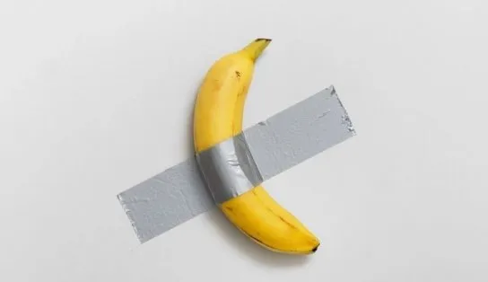 Obra de arte de banana colada na parede é leiloada por R$ 36 milhões nos EUA