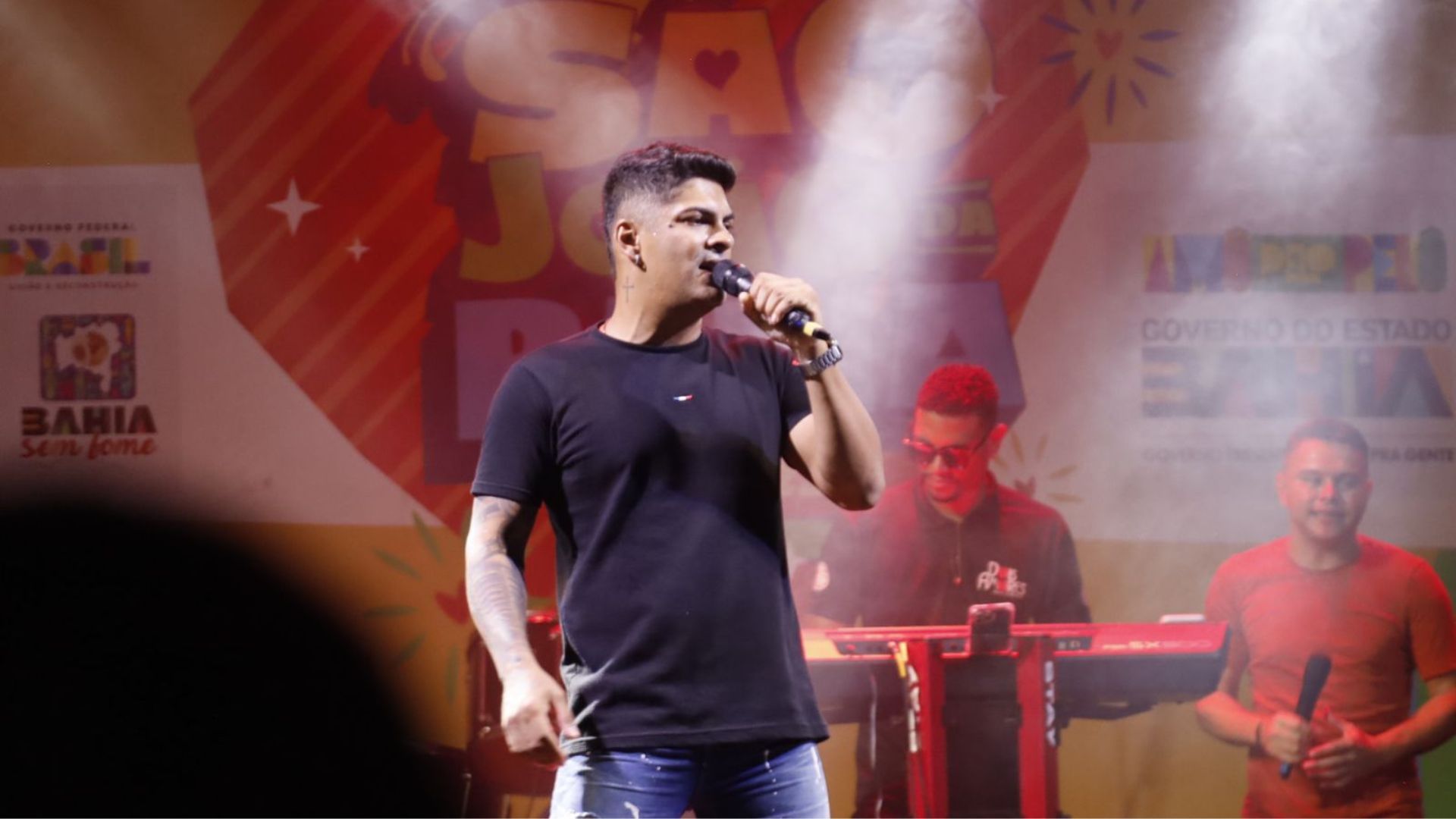 Banda Dois Amores | Foto: @585studiosoficial
