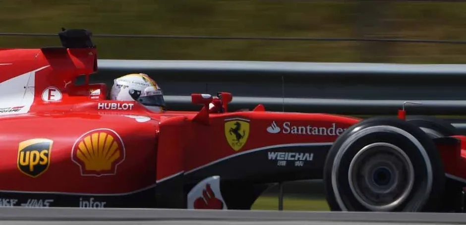 Sebastian Vettel desbanca a Mercedes e vence o GP da Malásia