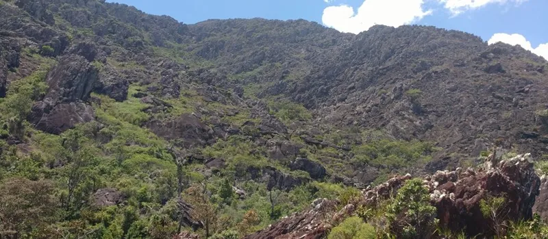 RIO DE CONTAS: Bombeiros controlam incêndio na Reserva Natural Serra das Almas
