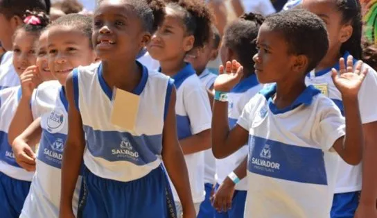 Educação Infantil: começam inscrições para famílias que pretendem matricular crianças na rede municipal de Salvador; veja como fazer