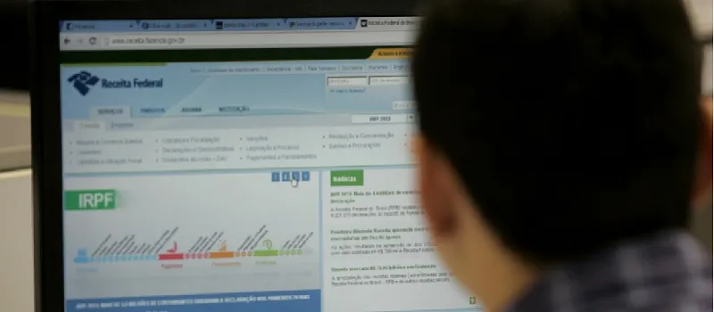 IMPOSTO DE RENDA: Receita libera pagamento do último lote de restituições