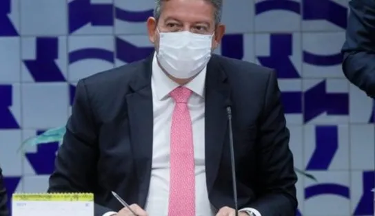 Viagem de Bolsonaro e Mourão para forçar presidente da Câmara a aprovar Orçamento é negada por Arthur Lira 