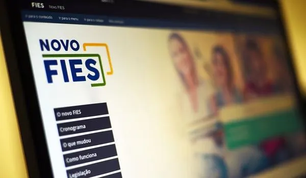 Se ligue: inscrições para o Fies terminam nesta quarta-feira