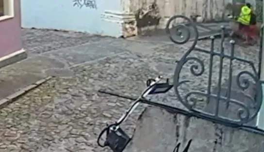 Casos de assalto no Centro Histórico de Salvador aumentam com chegadas de turistas na alta estação 