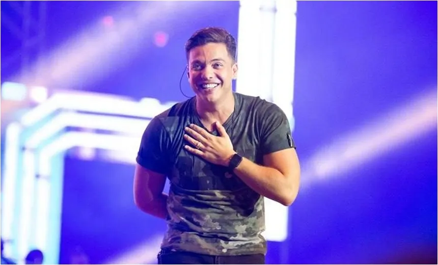 Wesley Safadão mostra babás usando máscara para cuidar do filho e é criticado; veja