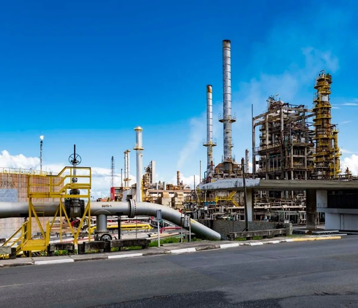 Bahia pode ficar sem combustível devido à queda de produção na Refinaria de Mataripe
