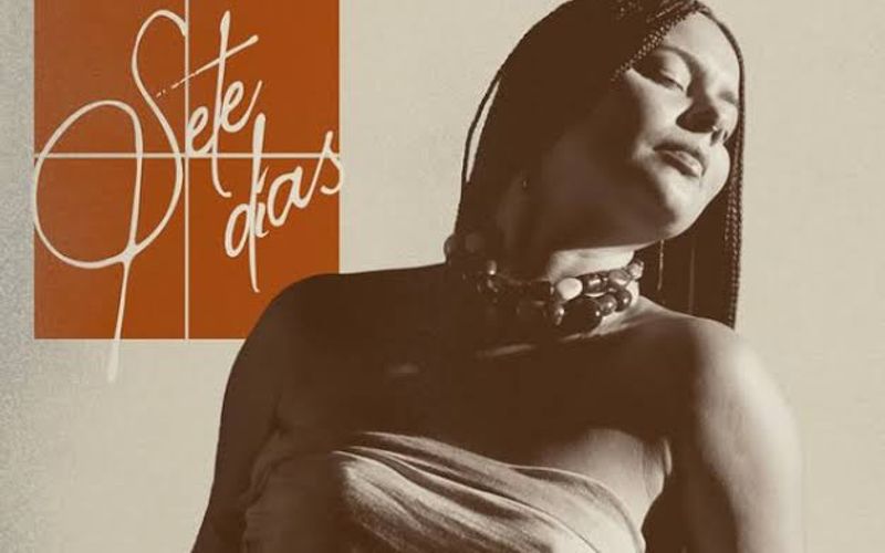A cantora Monique Nascimento estreia a temporada do espet&aacute;culo Sete Dias no Teatro Gamboa com repert&oacute;rio autoral e releituras da MPB/Foto: Divulga&ccedil;&atilde;o&nbsp;