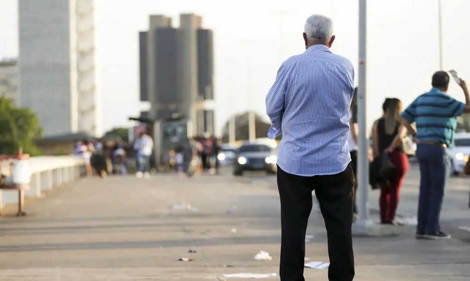 Idosos Já Podem Adquirir Carros Mais Baratos Com Nova Lei