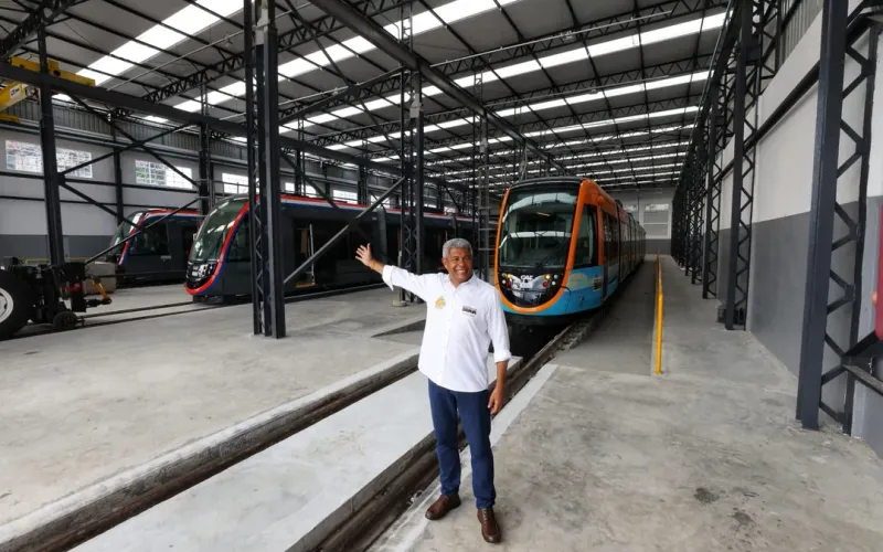 O projeto do VLT de Salvador está sendo executado pelo Governo da Bahia em parceria com o Governo Federal, com investimento bilionário voltado à requalificação da antiga malha ferroviária do Subúrbio/Foto: Thuane Maria/GOVBA