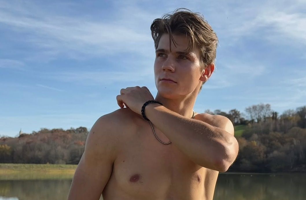 Atleta produz conteúdos na plataforma adulta OnlyFans. Foto: Redes Sociais 