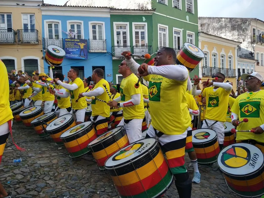 Olodum e Galvão retomam parceria na Copa com transmissão da TV Aratu