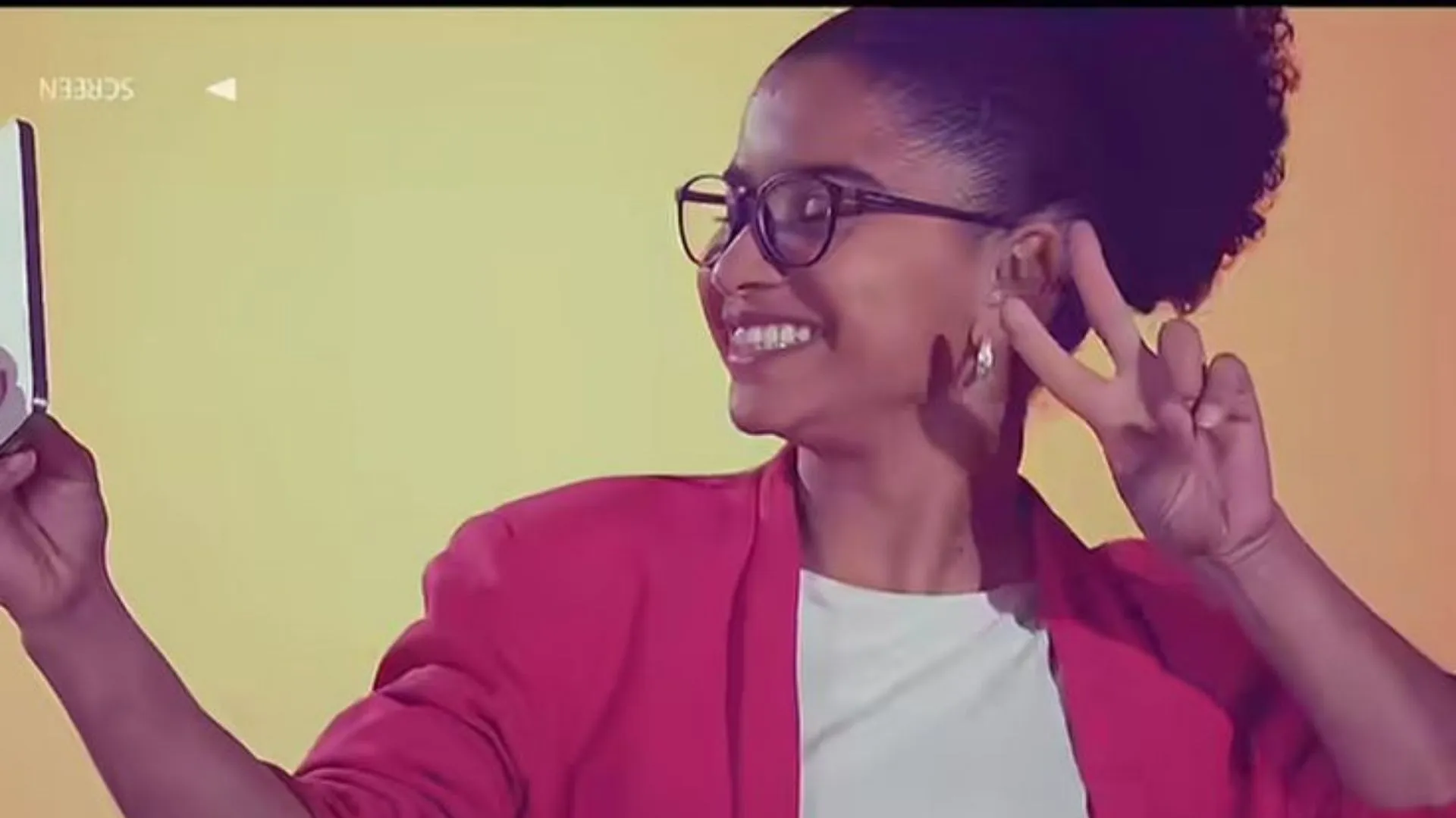 Fora do país: Irmã de Milena, do BBB, busca vaga em reality show