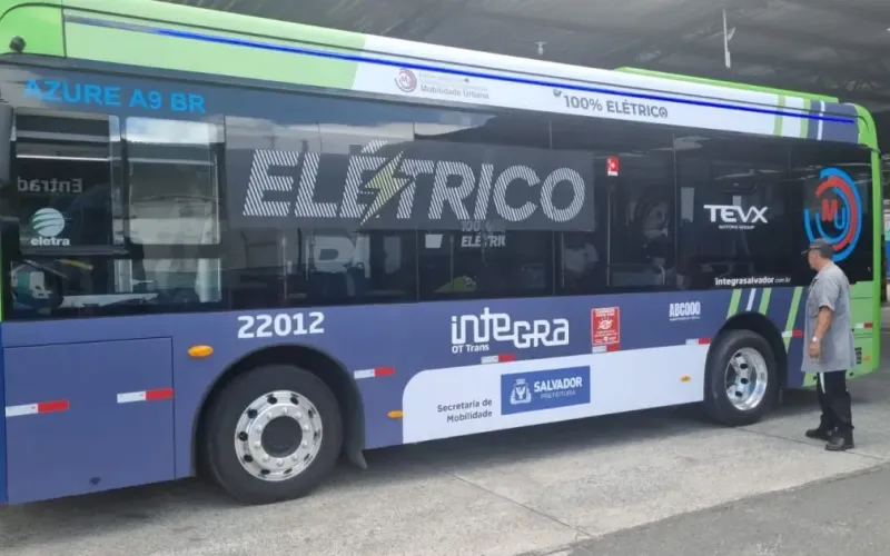 A linha será operada pelo veículo modelo Azure 9, da montadora TEVX Higer, um ônibus elétrico de 9 metros/Foto: Jefferson Peixoto / Secom