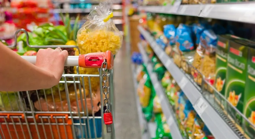 Vendas nos supermercados caem 0,96% de janeiro a setembro