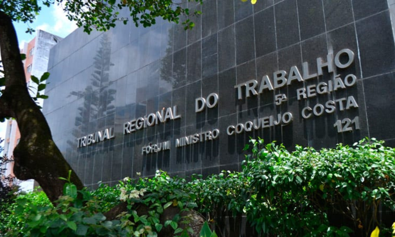 Tribunal Regional paga R$ 30 milhões em rescisão.Foto: TRT