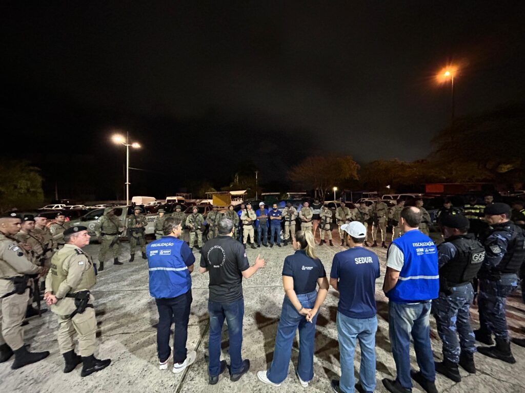 A Operação Sílere foi realizada de forma integrada pela Secretaria Municipal de Desenvolvimento Urbano (Sedur), Polícia Militar da Bahia (PMBA), Polícia Civil (PCBA) e Superintendência de Trânsito de Salvador (Transalvador). Foto: Ascom/GovBA