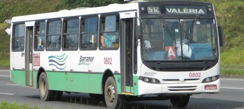 VALÉRIA: Ônibus seguem sem circular no bairro após PM baleado e duas mortes