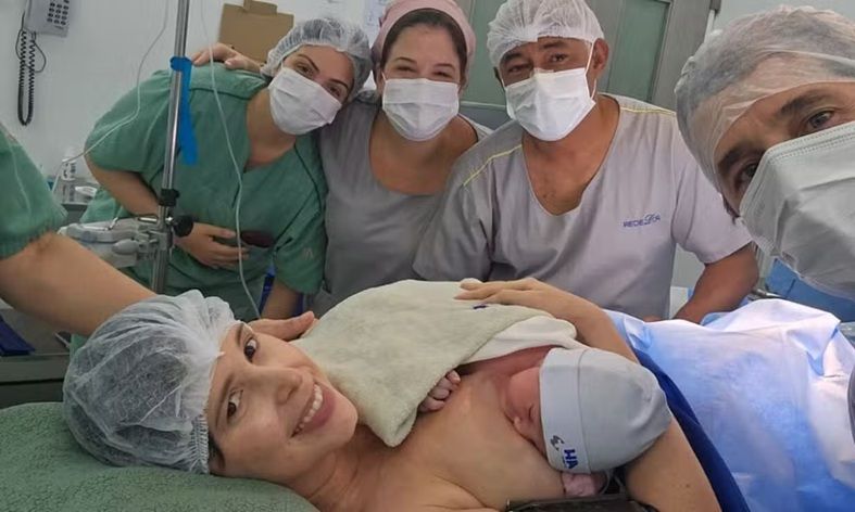 Médica Baleada Na Cabeça Em Assalto Na Br 324 Dá À Luz Em Salvador