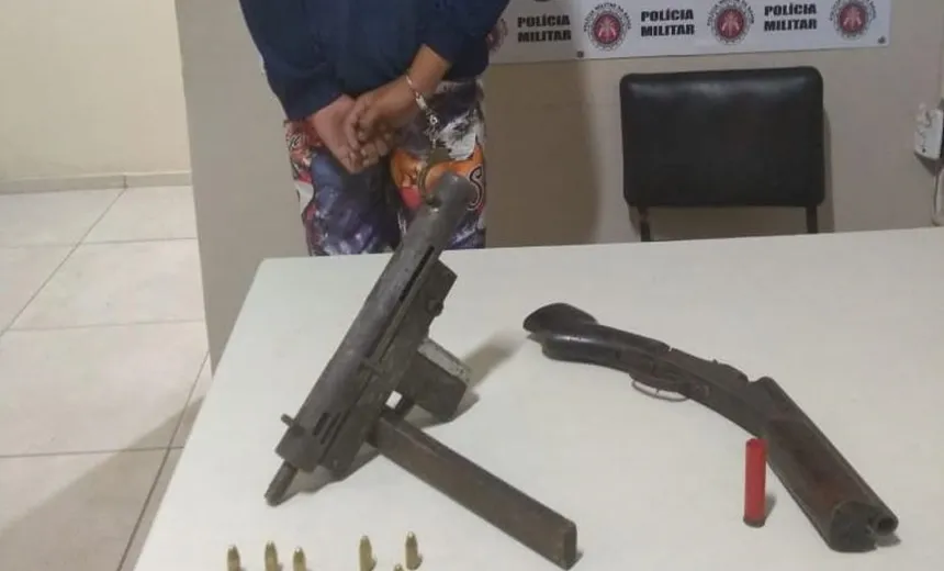 Polícia apreende metralhadora e espingarda  com adolescente, no bairro de Paripe 