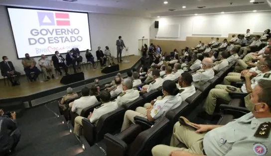 Na frente de Rui e do secretário, coronel da PM questiona escolhas para comando da SSP; "fica parecendo que não somos confiáveis"