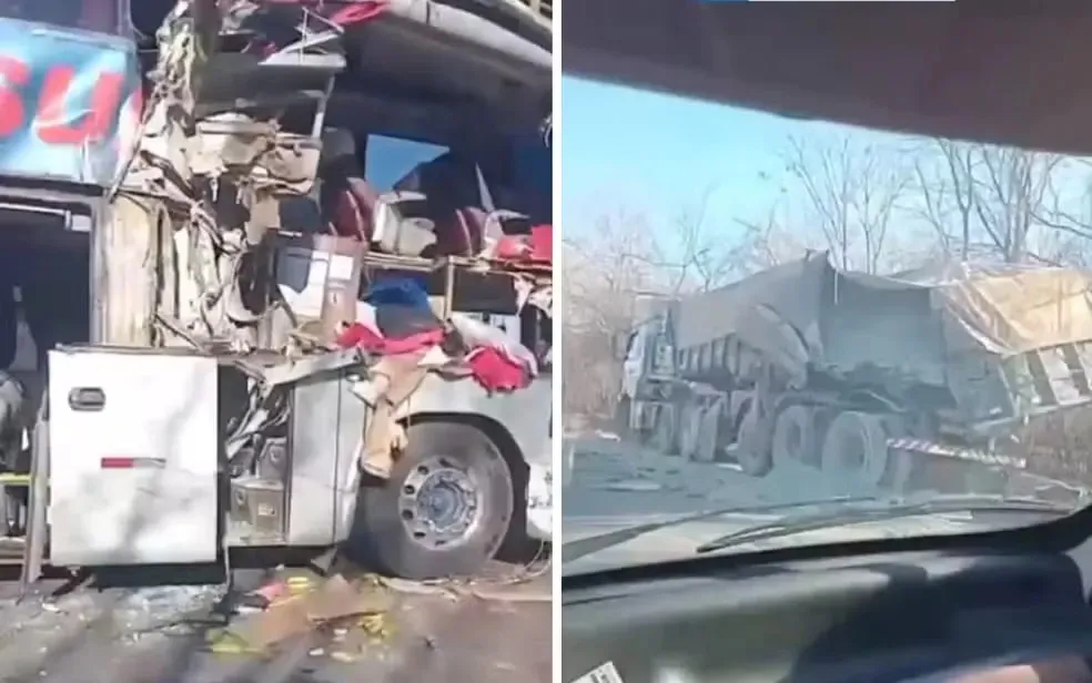 Acidente Entre Onibus E Carreta Bahia Foto Reprodução Redes Sociais