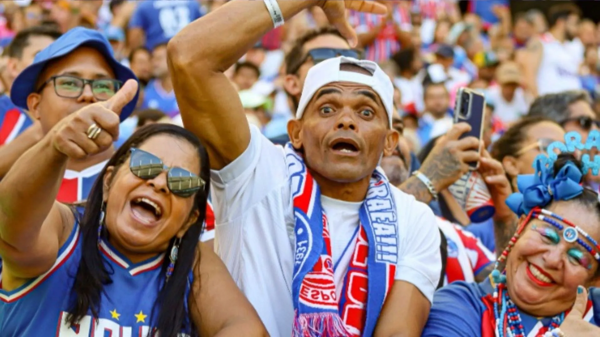 Bahia domina em casa no Brasileirão e Vitória não faz valer o Barradão