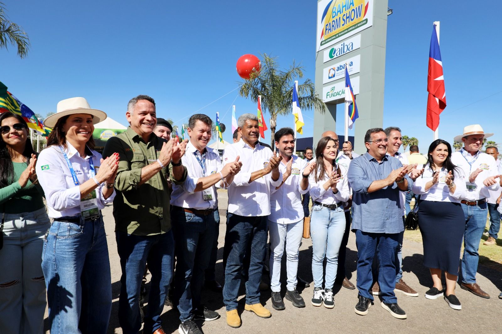 Em Luís Eduardo Magalhães, Jerônimo Participa Da Abertura Da Bahia Farm Show