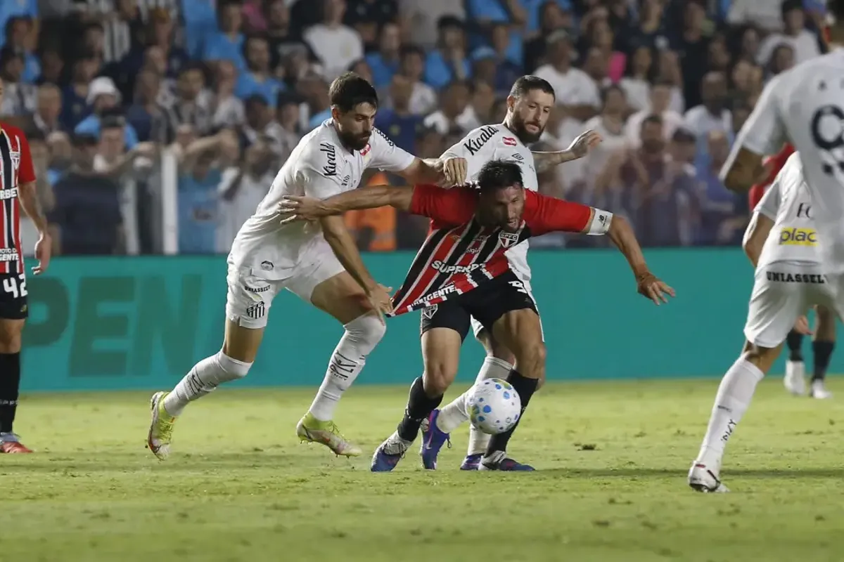 Manifesta&ccedil;&atilde;o por proibi&ccedil;&atilde;o das bets acontece durante partida entre S&atilde;o Paulo e Santos. Foto: Divulga&ccedil;&atilde;o | Rubens Chiri/SPFC