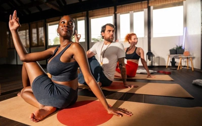 O Alma Girls Club estreia em Salvador com o evento &ldquo;Acordar Alma&rdquo;, promovendo yoga, autocuidado e experi&ecirc;ncias de bem-estar feminino/Foto: Reprodu&ccedil;&atilde;o&nbsp;&nbsp;