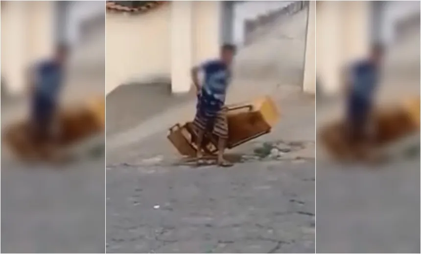 Vídeo: Bêbado é flagrado roubando caixão de dentro do cemitério em Minas Gerais