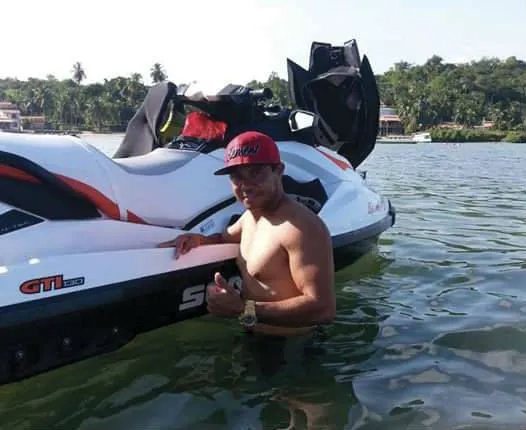 Sepultado corpo de homem morto após acidente envolvendo motos aquáticas no Bonfim