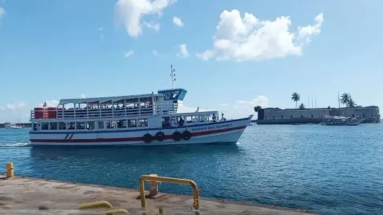 Travessia Salvador-Mar Grande foi suspensa após ventos fortes e mar agitado. Foto: Reprodução | Astramab