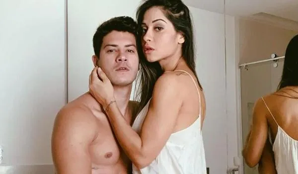 Mayra Cardi e Arthur Aguiar confirmam separação; empresária diz que não apagará tatuagem com nome do ator