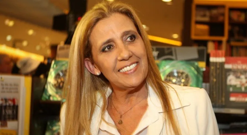 No programa de Raul Gil, Rita Cadillac revela: ‘Já me prostitui’