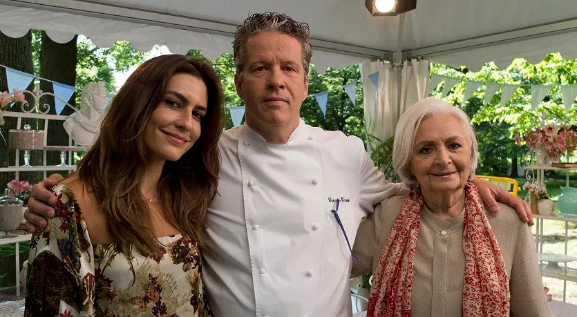 Nova contratada do SBT, Ticiana Villas Boas visita gravações do ?Bake Off Itália?